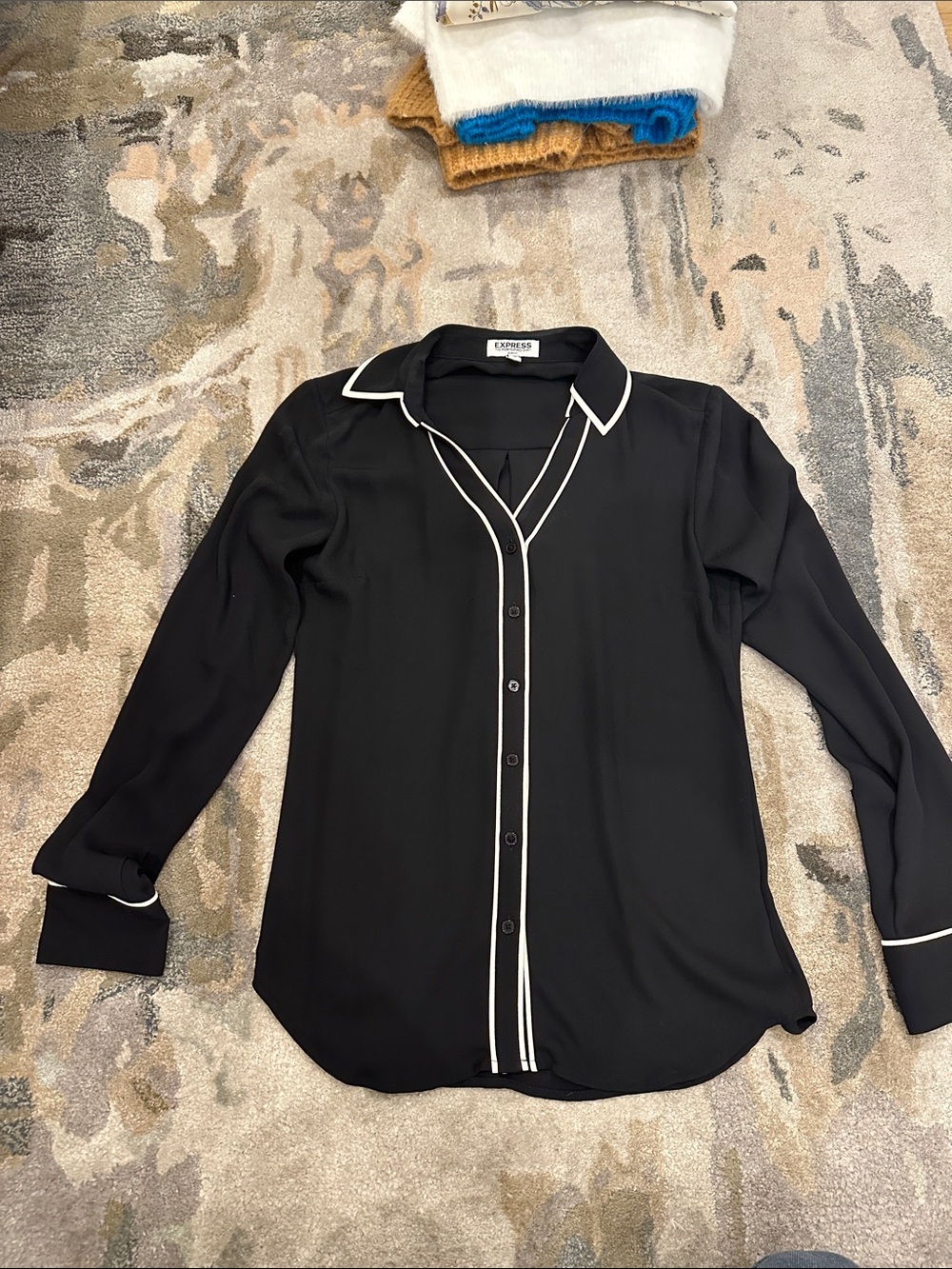 Express Black Button-Front Blouse with White Piping